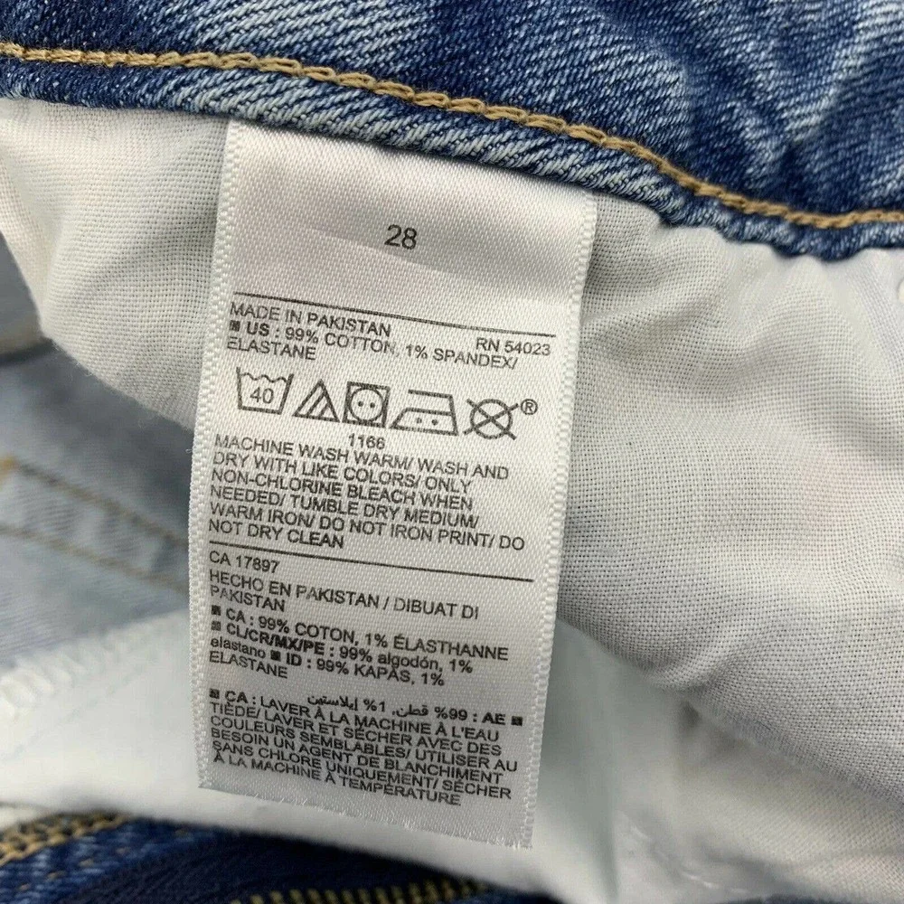 Old Navy High-Waisted O.G. Straight Ripped Cut-Off Shorts Plus Sz 28 Medium Wash - Picture 10 of 10
